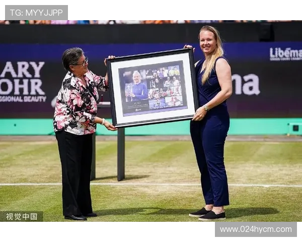 梅尔滕斯斯海尔托亨博斯封后,首夺草地冠军 + 生涯第 10 冠里程碑